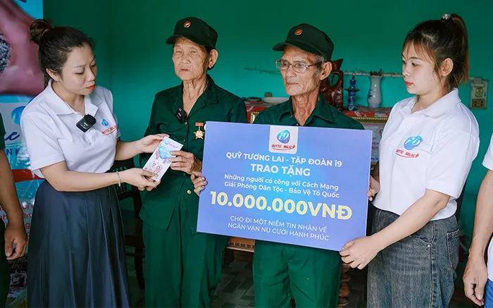 Hỗ trợ khách hàng 24/7 f1688